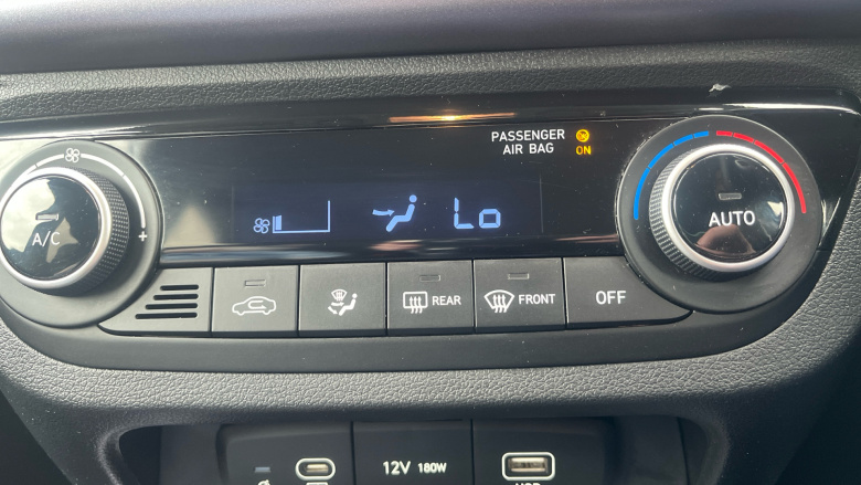 Hyundai i10 1.0 [63] Premium 5dr Auto [Nav] Petrol Hatchback